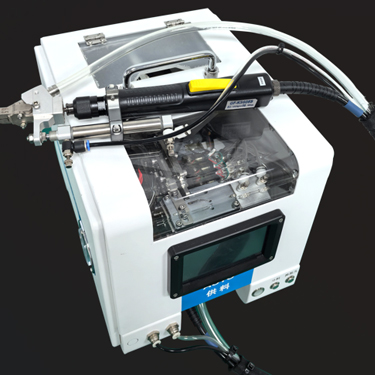 Screwdriver with Magazine Feeder