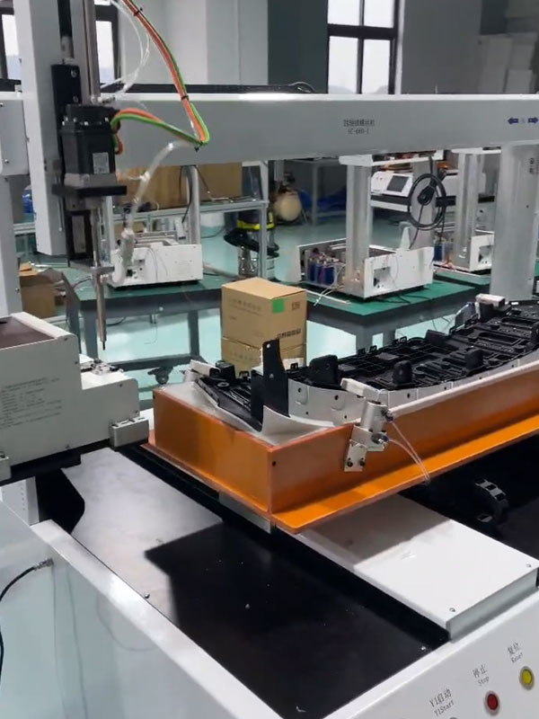 Multi-Spindle Screw Tightening Machine